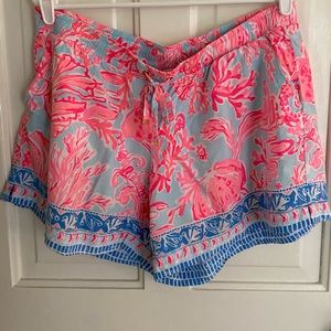 Lilly Pulitzer Katia Short She’ll We Dance